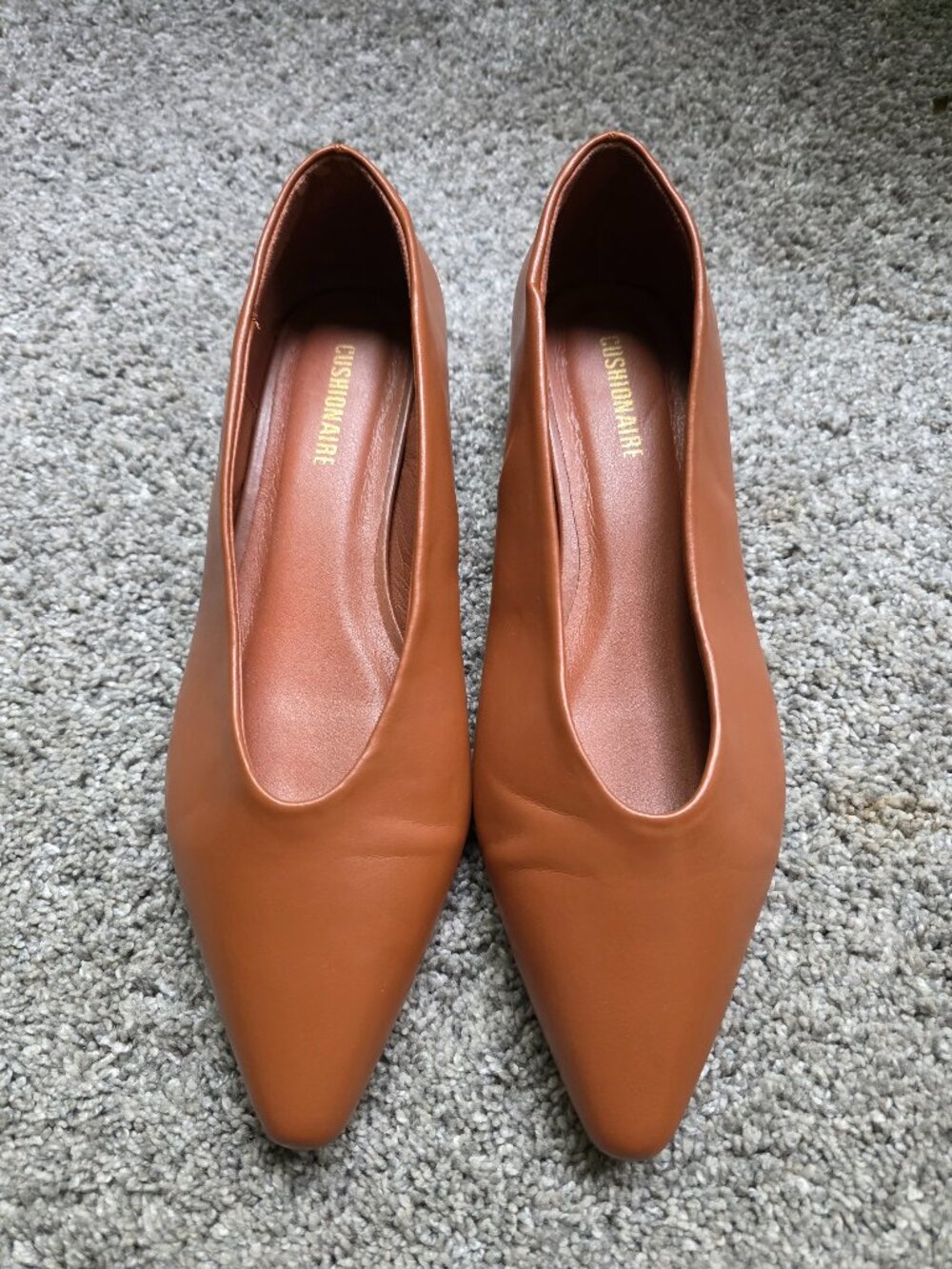 Cushionaire Gabor Pointed Toe Slip-On Flat Shoe, size 10W